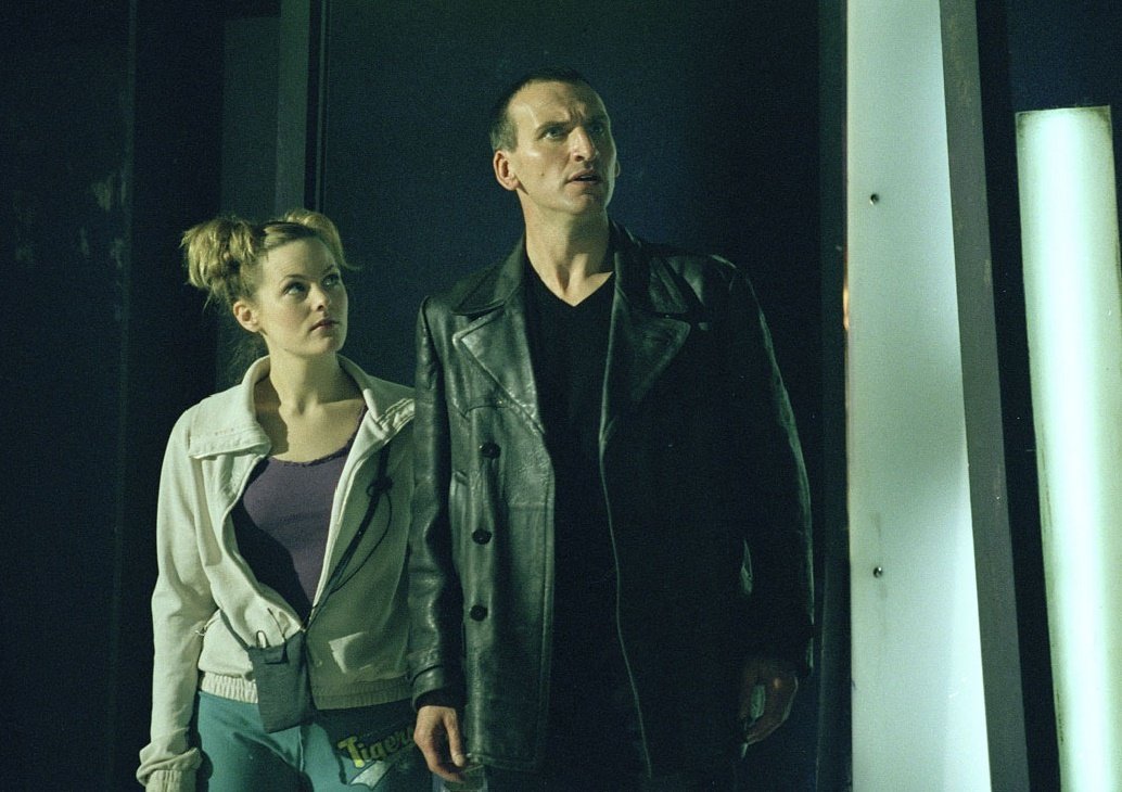 Still of Christopher Eccleston and Jo Joyner in Doctor Who (2005)