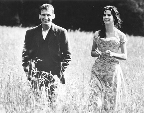 Still of Christopher Eccleston and Rachel Griffiths in Jude (1996)