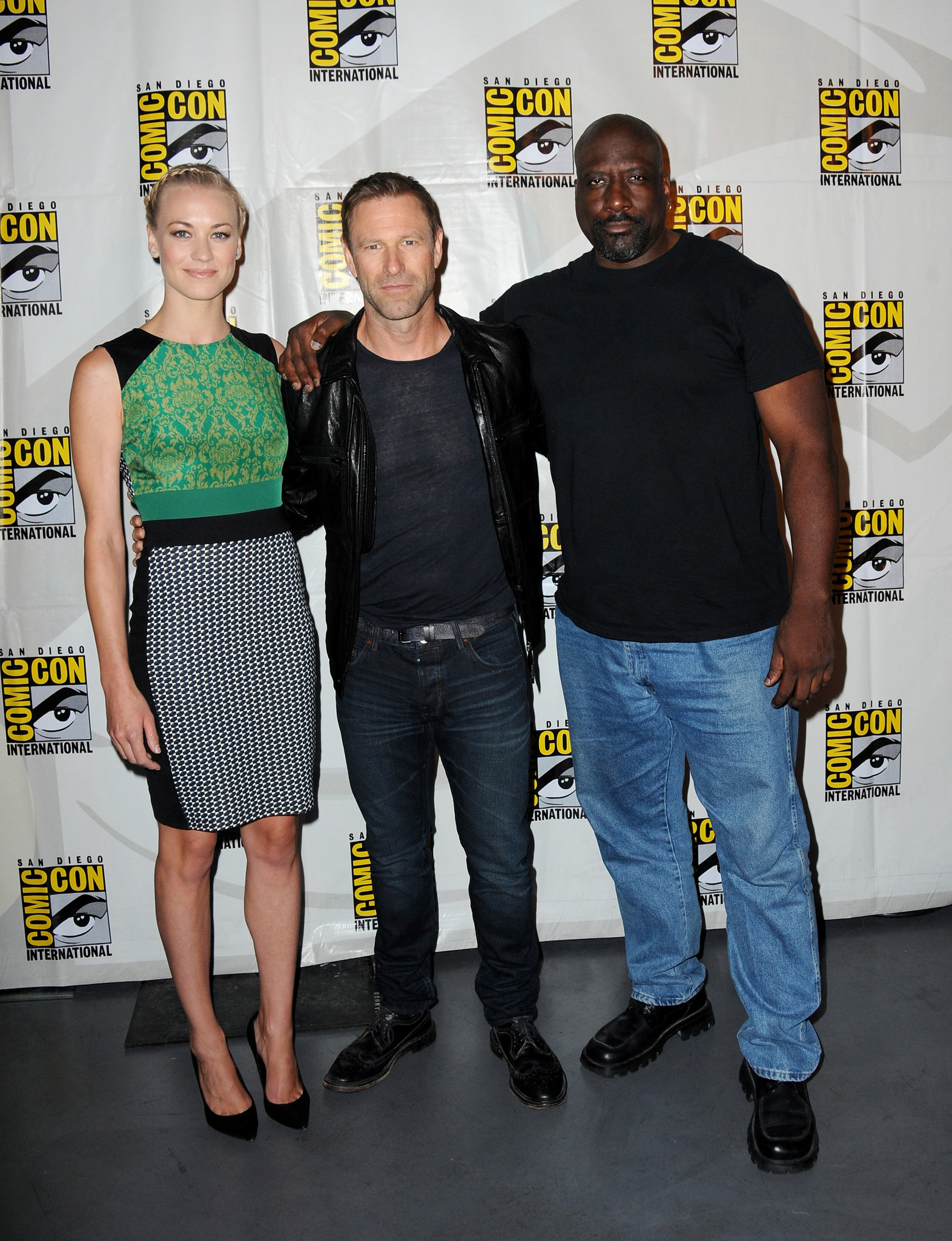 Aaron Eckhart, Kevin Grevioux and Yvonne Strahovski at event of As, Frankensteinas (2014)