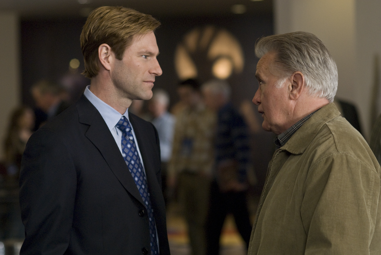 Still of Martin Sheen and Aaron Eckhart in Love Happens (2009)