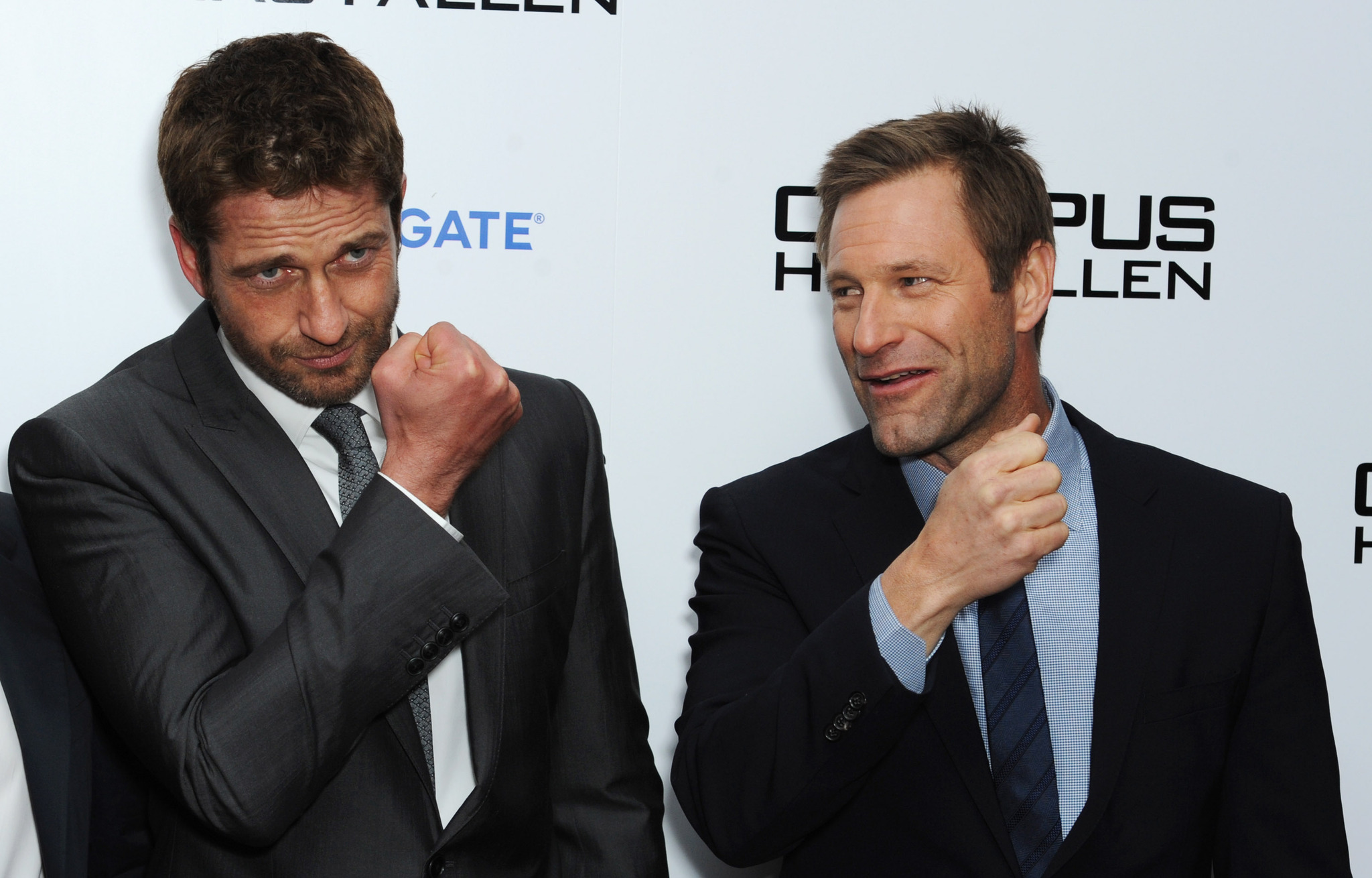 Aaron Eckhart and Gerard Butler at event of Olimpo apgultis (2013)