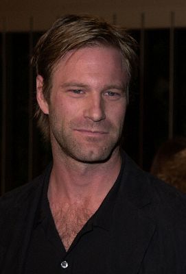 Aaron Eckhart at event of The Pledge (2001)