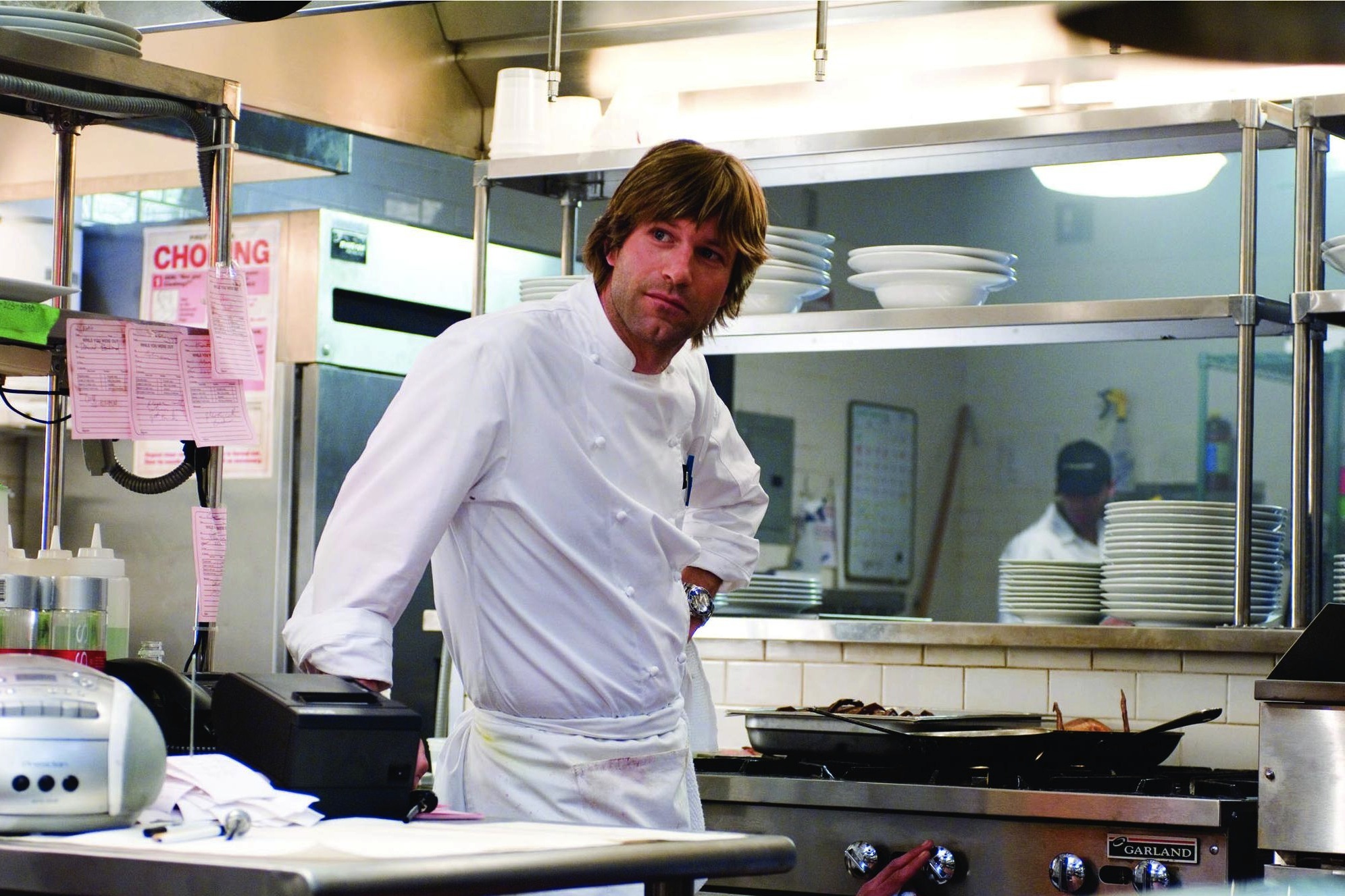 Still of Aaron Eckhart in No Reservations (2007)