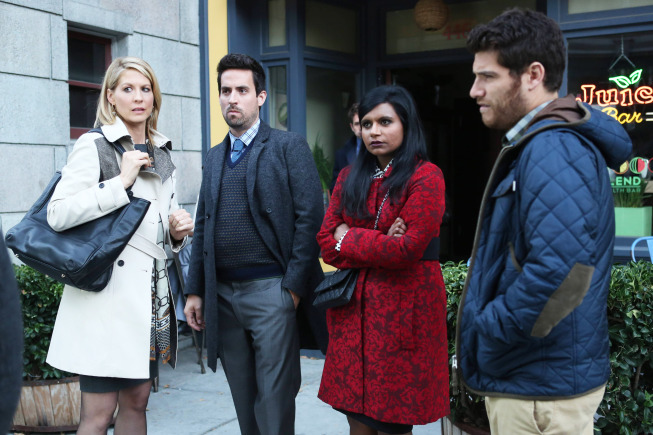 Still of Jenna Elfman, Adam Pally, Mindy Kaling and Ed Weeks in The Mindy Project (2012)