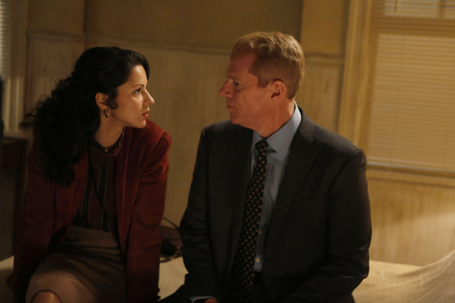 Still of Noah Emmerich and Annet Mahendru in The Americans (2013)