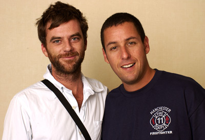 Paul Thomas Anderson and Adam Sandler at event of Punch-Drunk Love (2002)