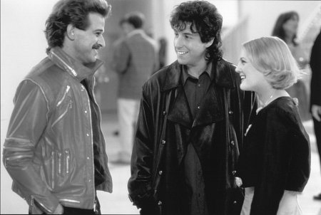 Still of Drew Barrymore, Adam Sandler and Allen Covert in The Wedding Singer (1998)