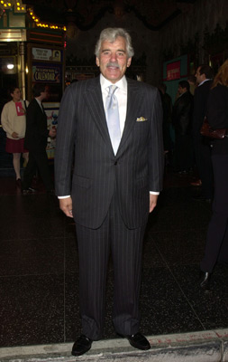 Dennis Farina at event of Big Trouble (2002)