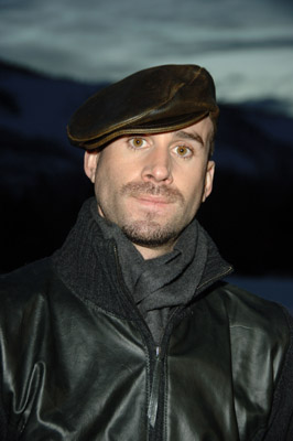 Joseph Fiennes at event of The Darwin Awards (2006)