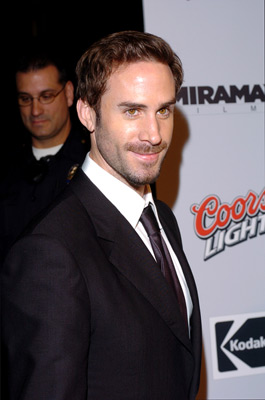 Joseph Fiennes at event of Finding Neverland (2004)