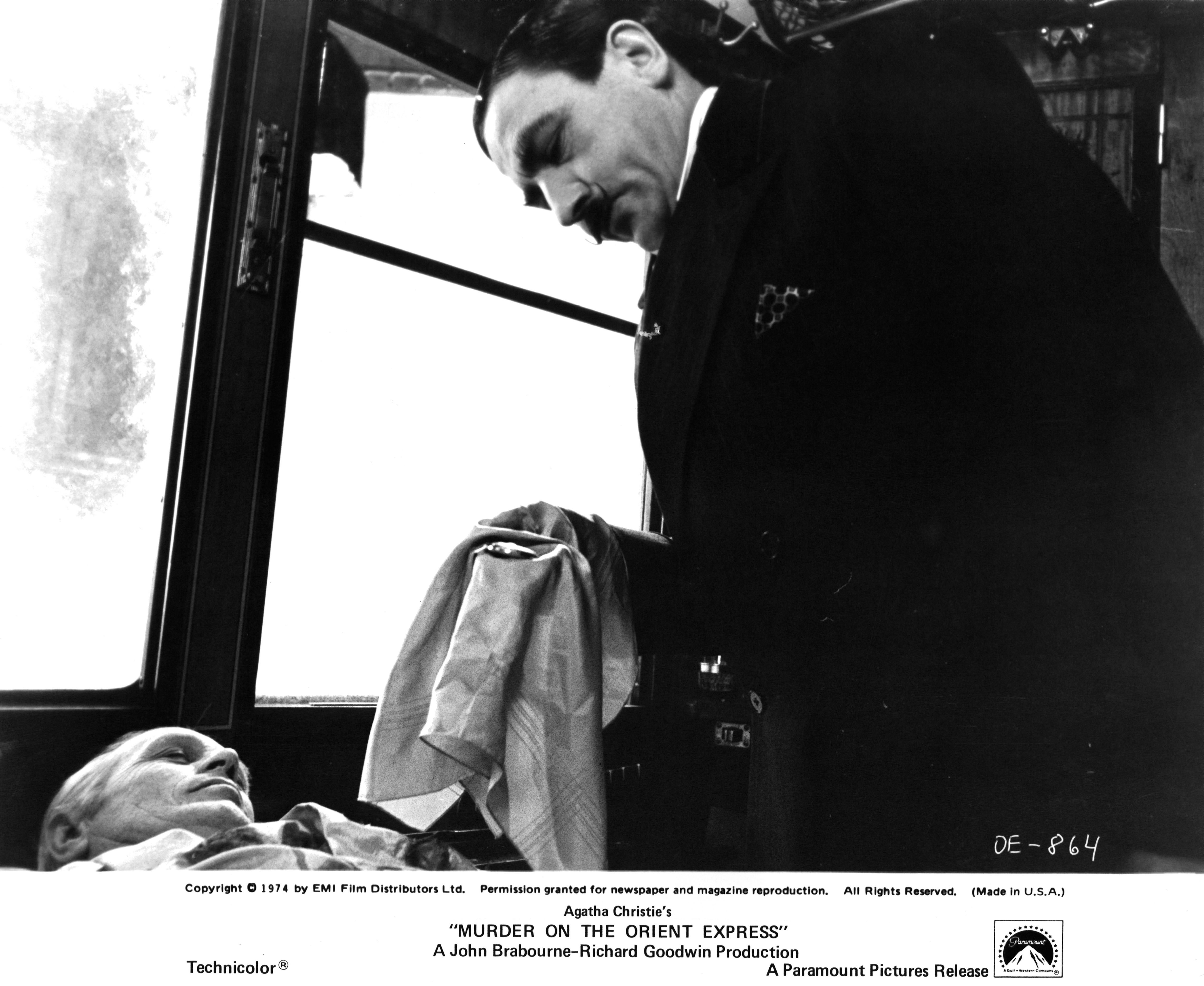 Still of Albert Finney in Murder on the Orient Express (1974)