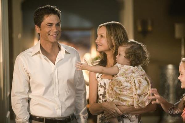 Still of Rob Lowe and Calista Flockhart in Brothers & Sisters (2006)