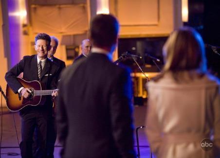 Still of Rob Lowe, Calista Flockhart and Lyle Lovett in Brothers & Sisters (2006)