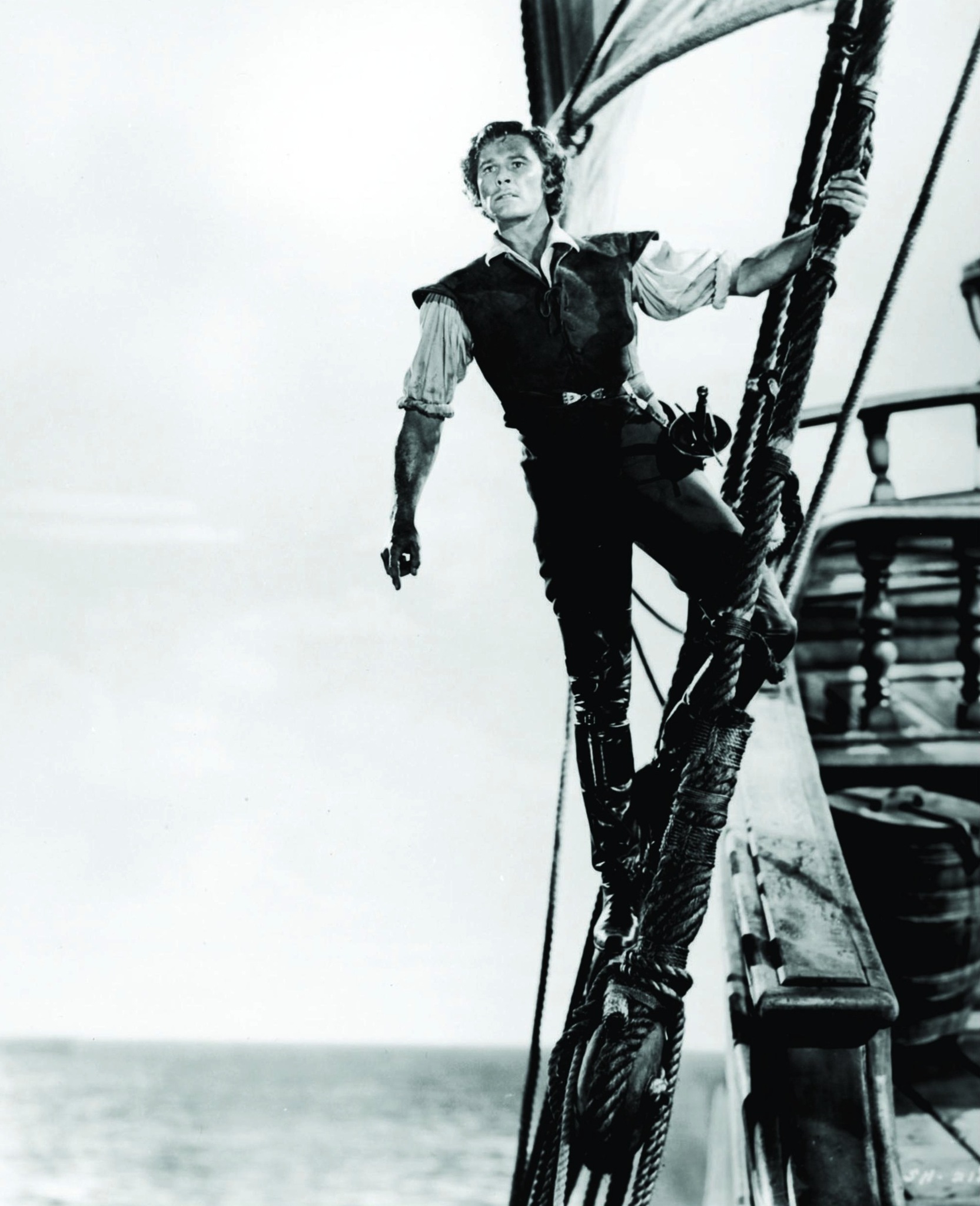 Still of Errol Flynn in The Sea Hawk (1940)