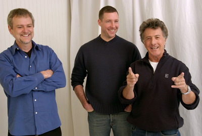 Dustin Hoffman, James Foley and Edward Burns at event of Confidence (2003)