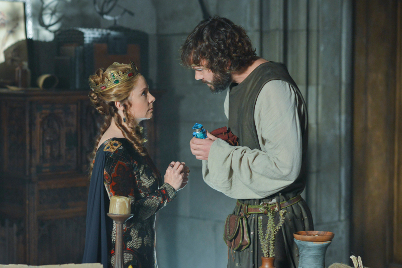 Still of Megan Follows and Rossif Sutherland in Reign (2013)