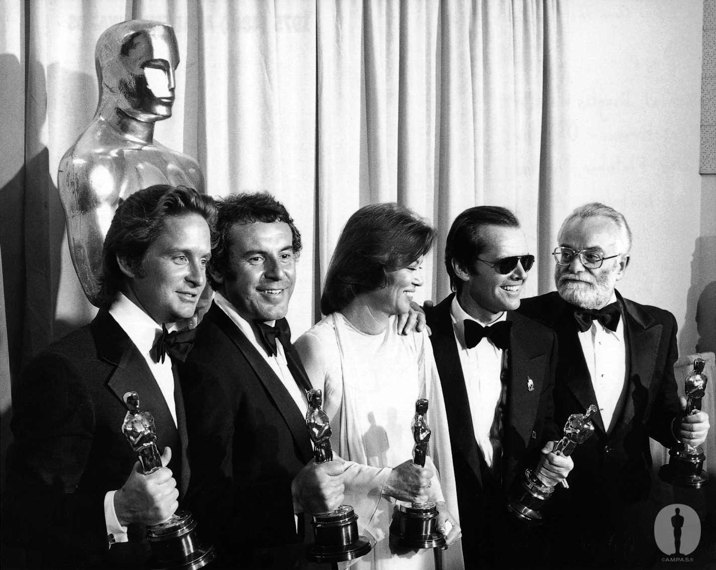 Best Picture winners Michael Douglas and Saul Zaentz flank Best Director Milos Foreman, Best Actress Louise Fletcher and Best Actor Jack Nicholson (