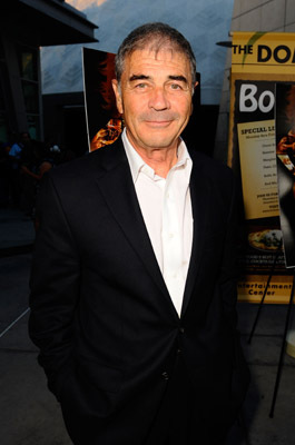 Robert Forster at event of Middle Men (2009)
