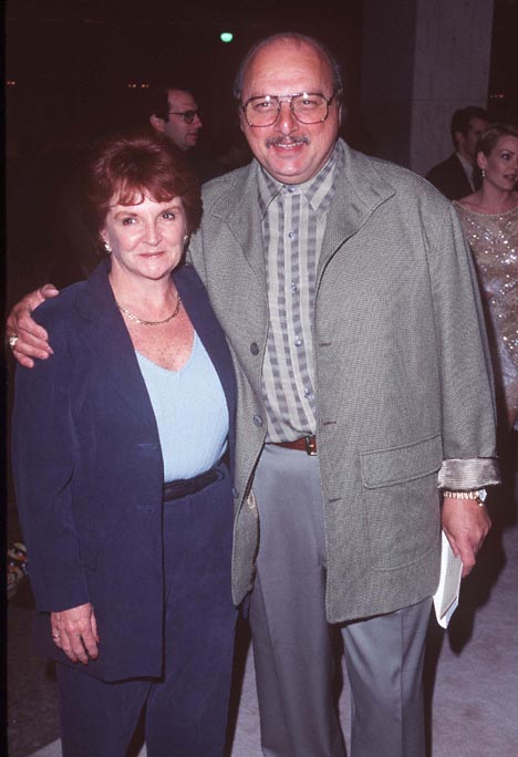 Dennis Franz at event of That Old Feeling (1997)