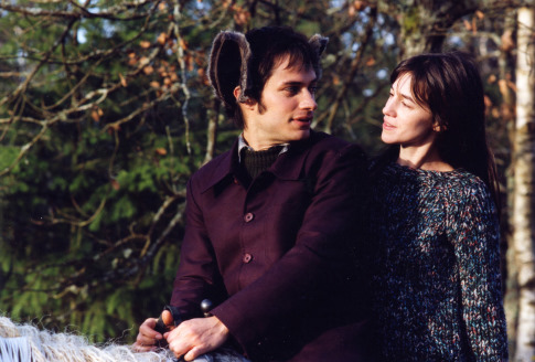 Still of Charlotte Gainsbourg and Gael García Bernal in La science des rêves (2006)