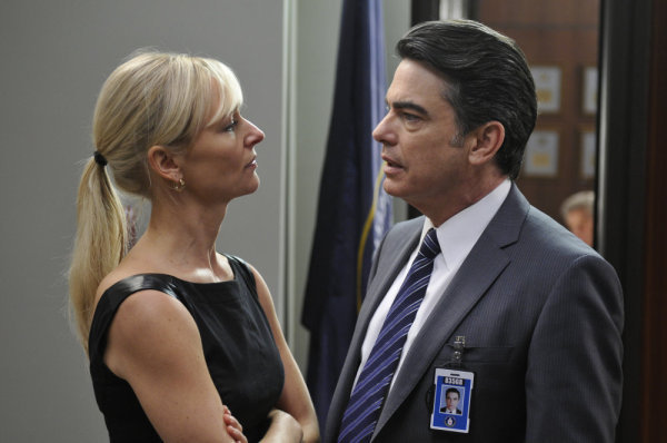 Still of Peter Gallagher and Kari Matchett in Covert Affairs (2010)