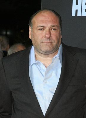 James Gandolfini at event of Sausas istatymas: mafijos gimimas (2010)