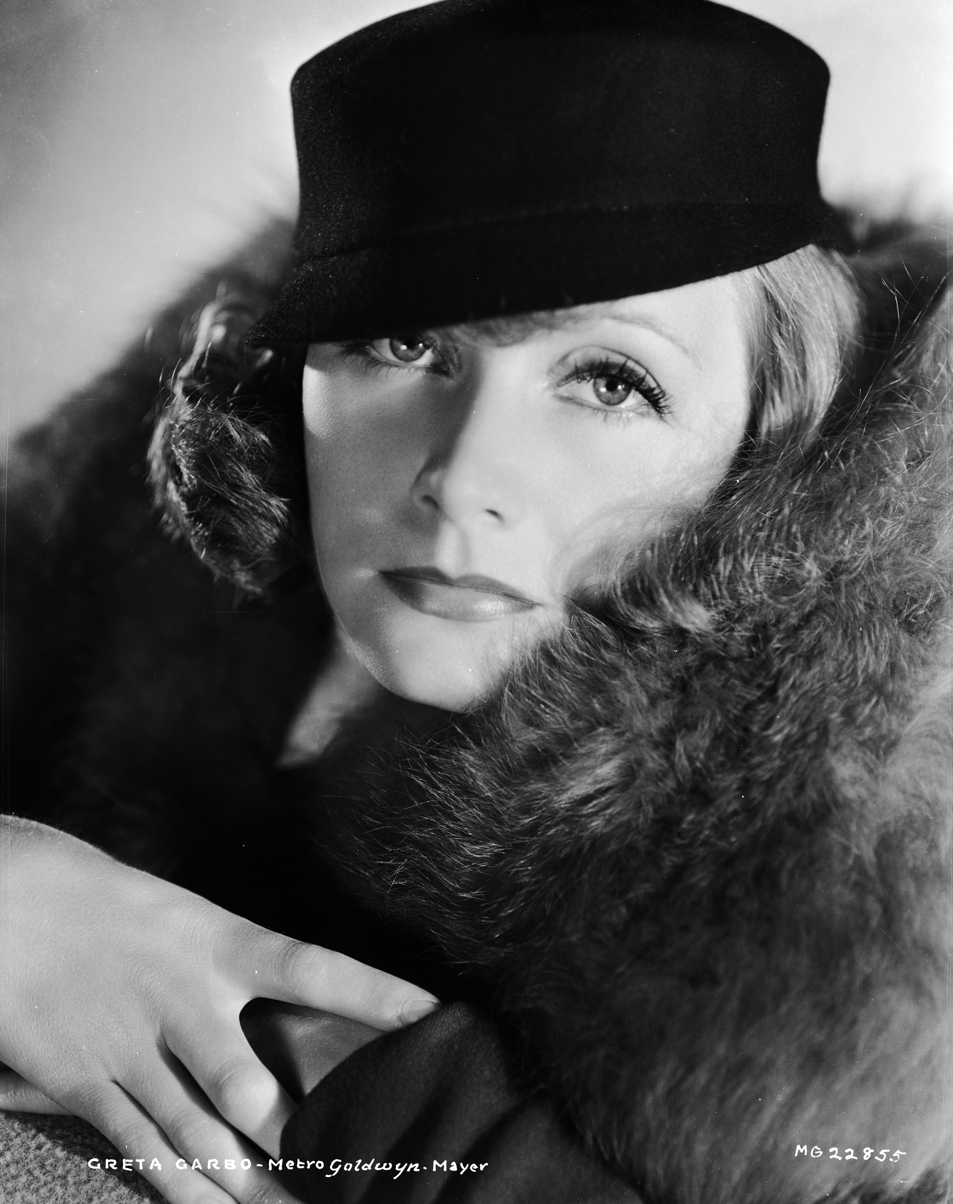 Still of Greta Garbo in Grand Hotel (1932)