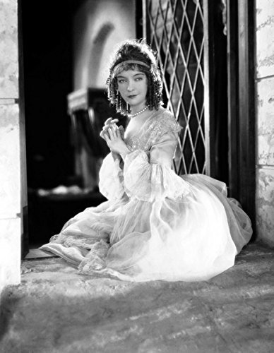 Lillian Gish in Annie Laurie (1927)