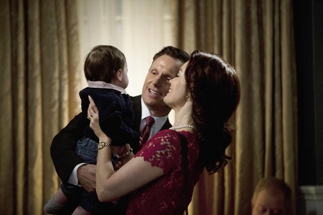 Still of Tony Goldwyn and Bellamy Young in Scandal (2012)