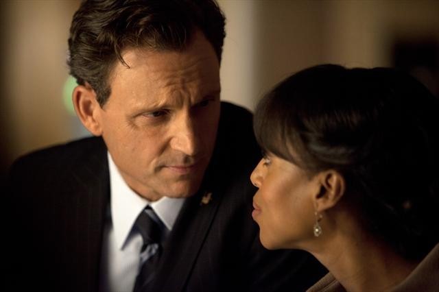 Still of Tony Goldwyn and Kerry Washington in Scandal (2012)