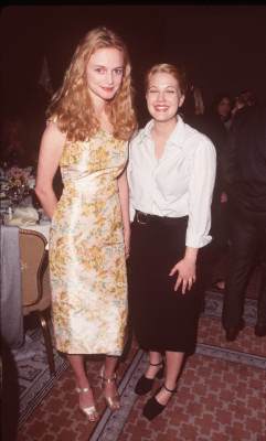 Drew Barrymore and Heather Graham