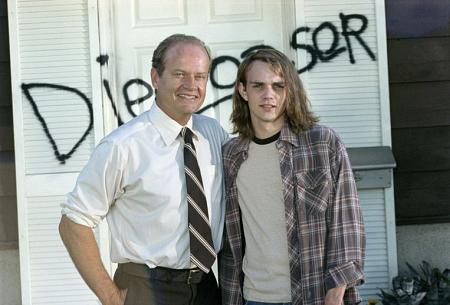 Still of Kelsey Grammer and Nathan Stevens in The Good Humor Man (2005)