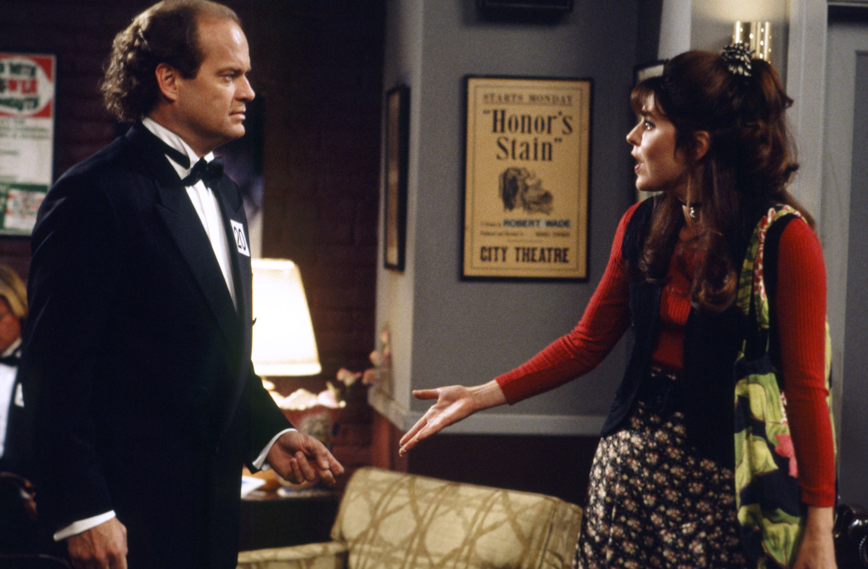 Still of Kelsey Grammer and Jane Leeves in Frasier (1993)