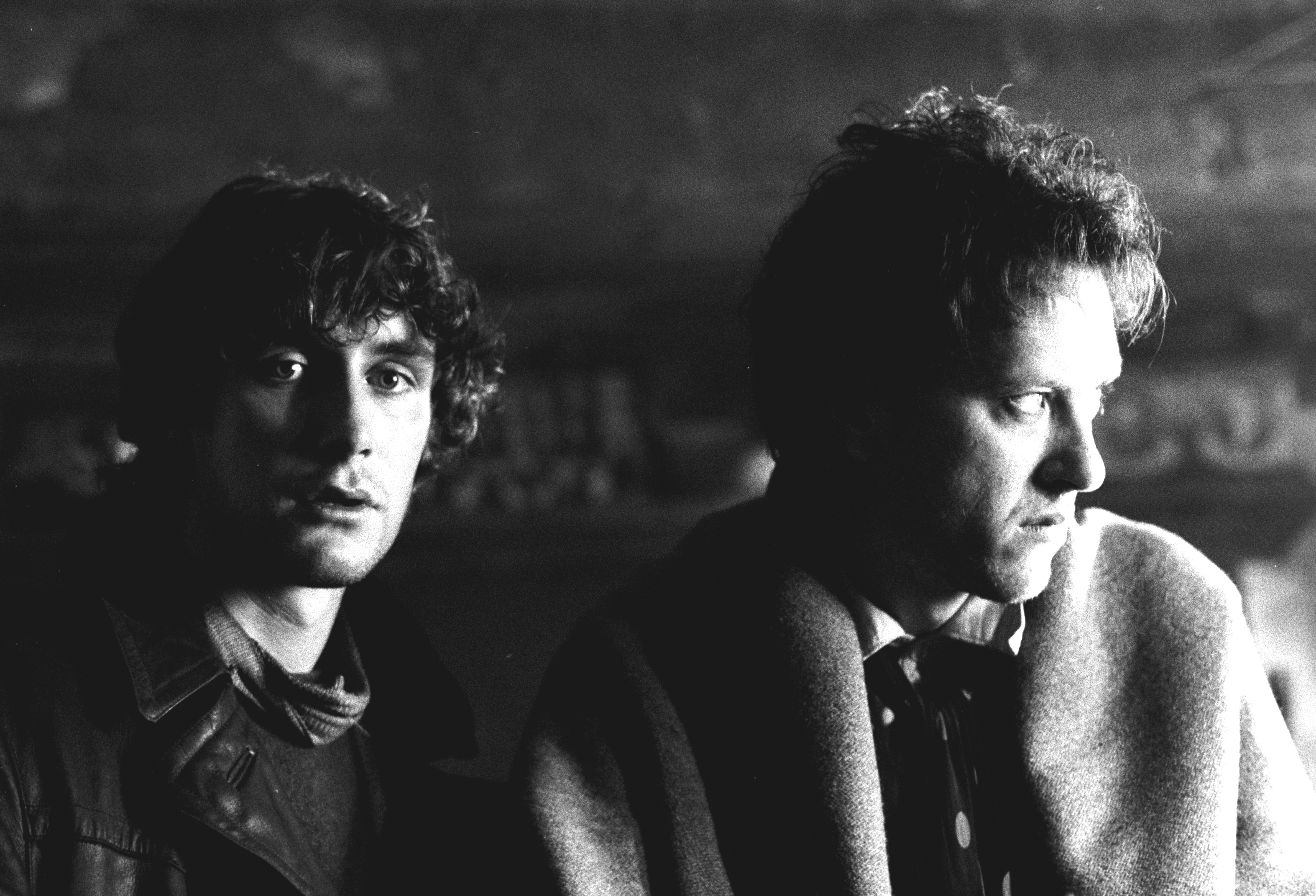 Still of Richard E. Grant and Paul McGann in Withnail & I (1987)