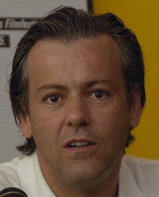 Rupert Graves at event of Rag Tale (2005)