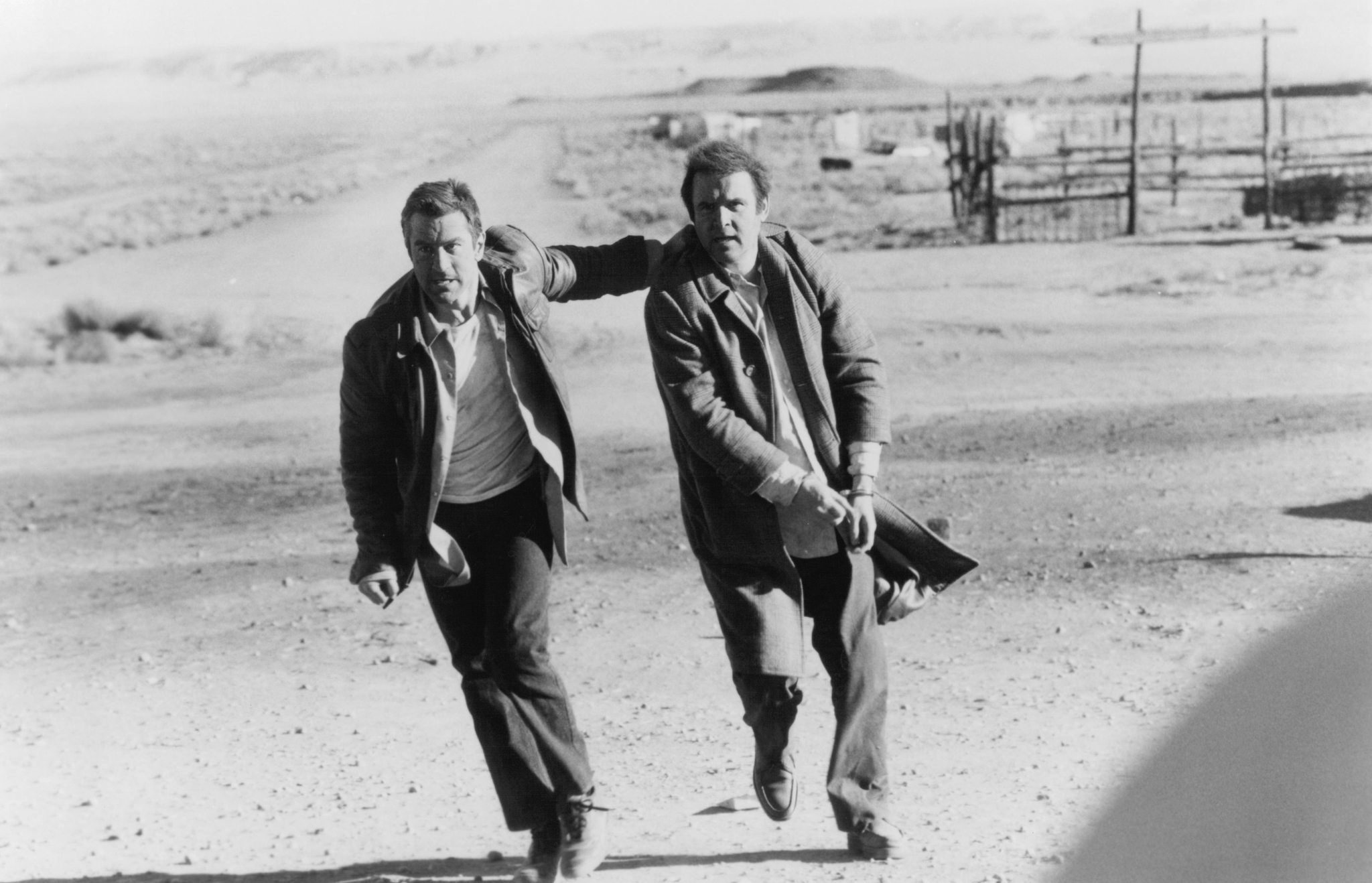 Still of Robert De Niro and Charles Grodin in Midnight Run (1988)