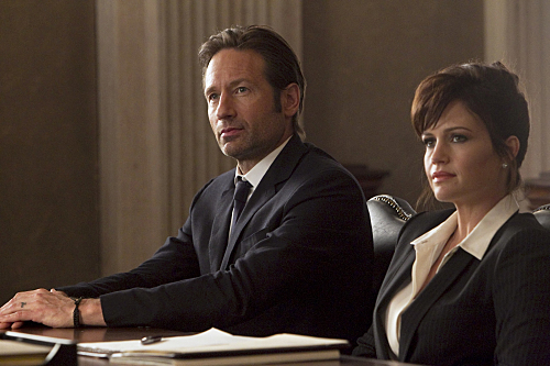 Still of David Duchovny and Carla Gugino in Nuodemingoji Kalifornija (2007)