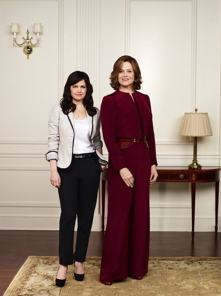 Still of Sigourney Weaver and Carla Gugino in Political Animals (2012)