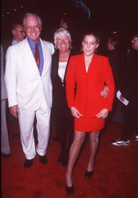 Larry Hagman at event of Primary Colors (1998)