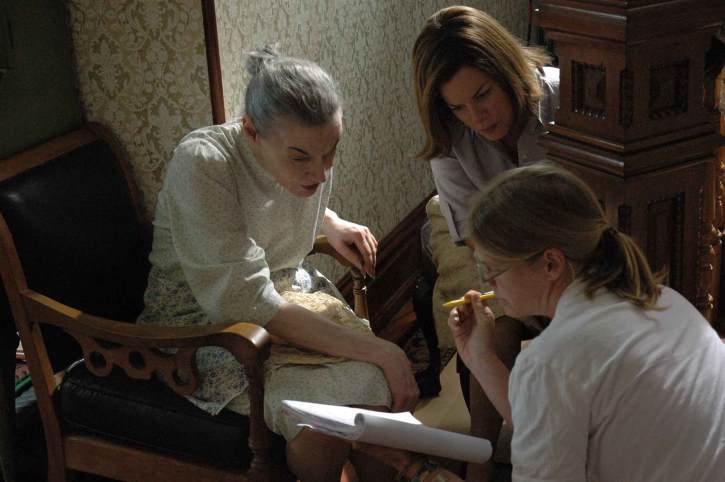 Still of Marcia Gay Harden, Marian Seldes and Mary Haverstick in Home (2008)