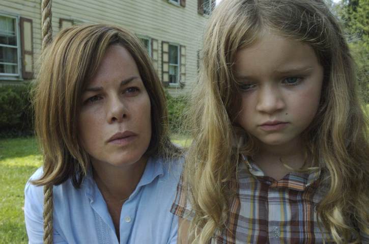 Still of Marcia Gay Harden and Eulala Scheel in Home (2008)