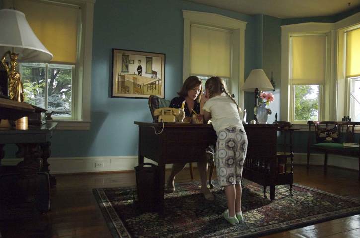 Still of Marcia Gay Harden and Eulala Scheel in Home (2008)