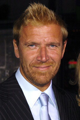 Renny Harlin at event of Egzorcistas: pradzia (2004)