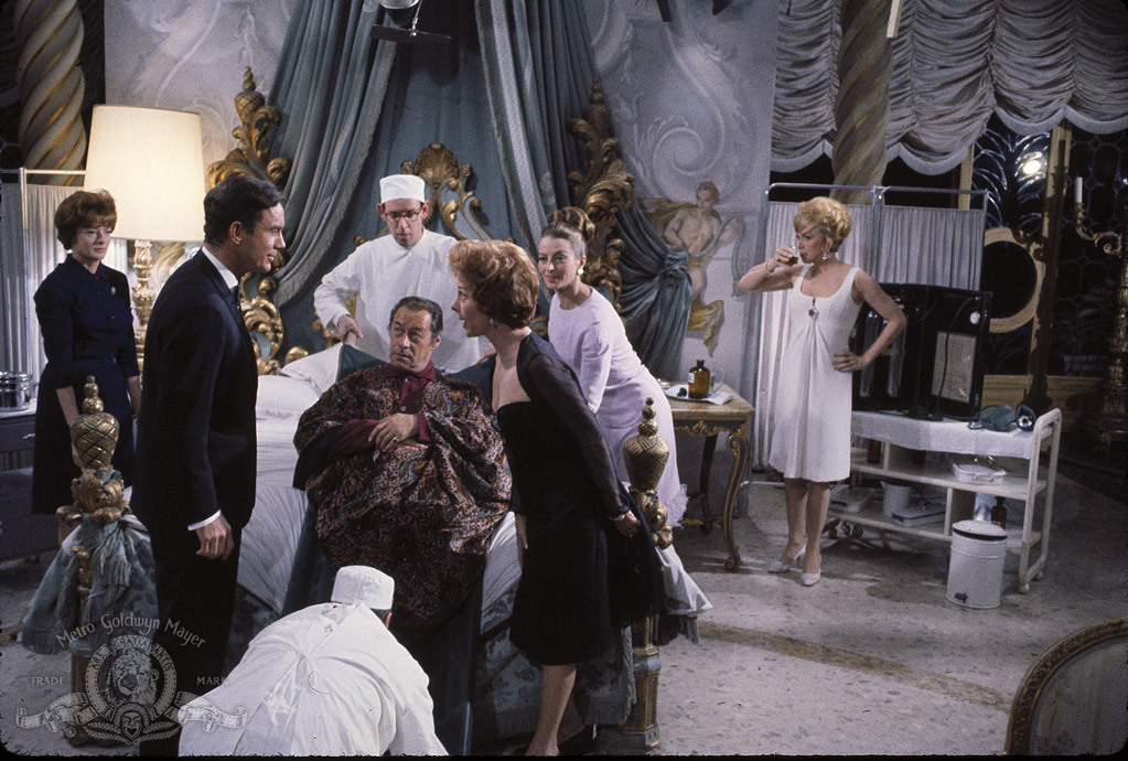 Still of Rex Harrison, Susan Hayward and Cliff Robertson in The Honey Pot (1967)