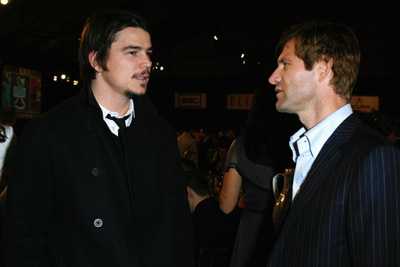 Aaron Eckhart and Josh Hartnett