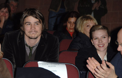 Josh Hartnett and Scarlett Johansson at event of Laimingas skaicius kitas (2006)