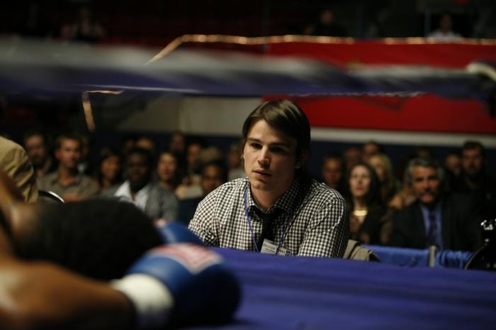 Still of Josh Hartnett in Resurrecting the Champ (2007)