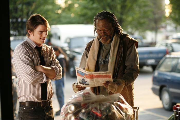 Still of Samuel L. Jackson and Josh Hartnett in Resurrecting the Champ (2007)