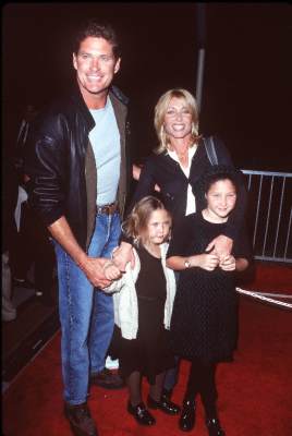 David Hasselhoff and Pamela Bach-Hasselhoff at event of The Lion King II: Simba's Pride (1998)