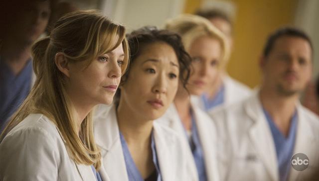 Katherine Heigl, Justin Chambers, Sandra Oh and Ellen Pompeo in Grei anatomija (2005)